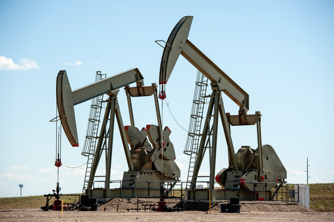 Eight OPEC+ producers accelerate crude oil output hikes, pushing oil prices 6% lower