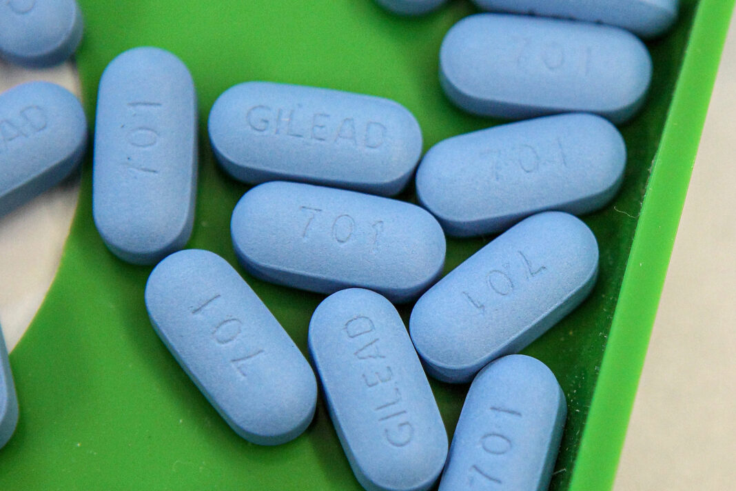 By maintaining Obamacare pillar, Supreme Court hands win to HIV advocates