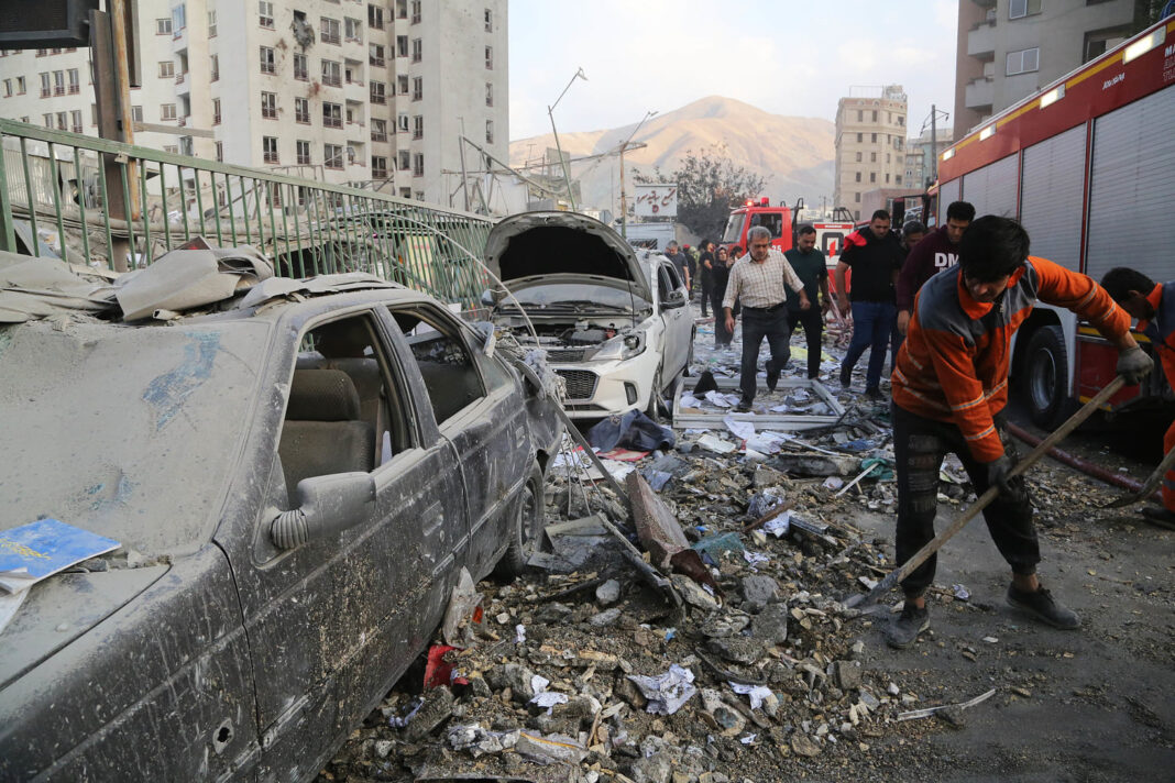 Oil prices surge, stocks tumble in the wake of Israel's strikes on Iran