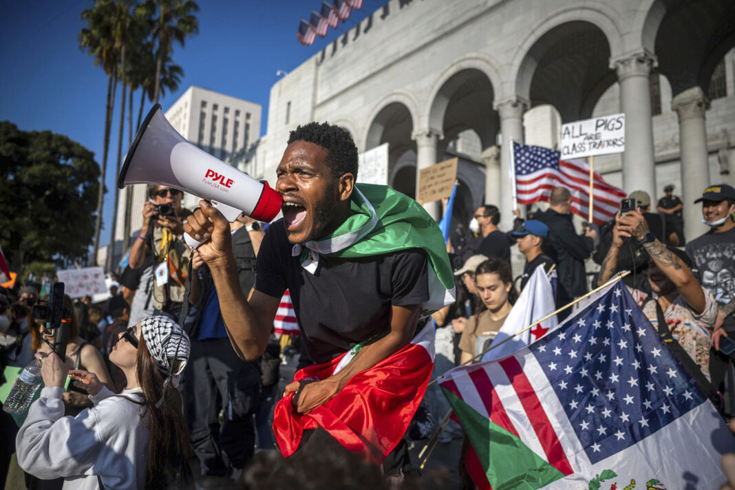 Spanish-language misinformation on Los Angeles protests pushes a familiar theme