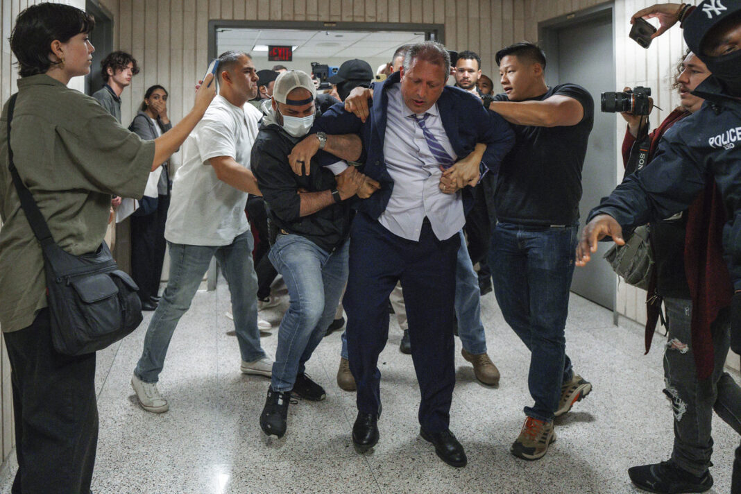 NYC Comptroller Brad Lander detained by ICE, his mayoral campaign said
