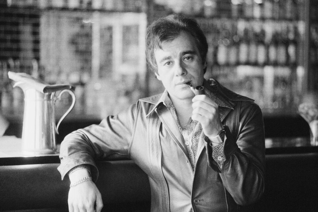 Lalo Schifrin, composer of the 'Mission: Impossible' theme, dies at 93