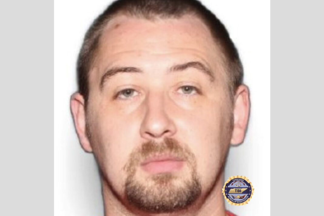 Relative of 4 found dead in Tennessee says her family 'trusted' murder suspect who's on the run